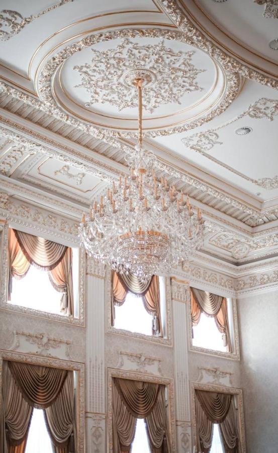 Hotel Grand Aristocrate Dubovtsy Eksteriør billede